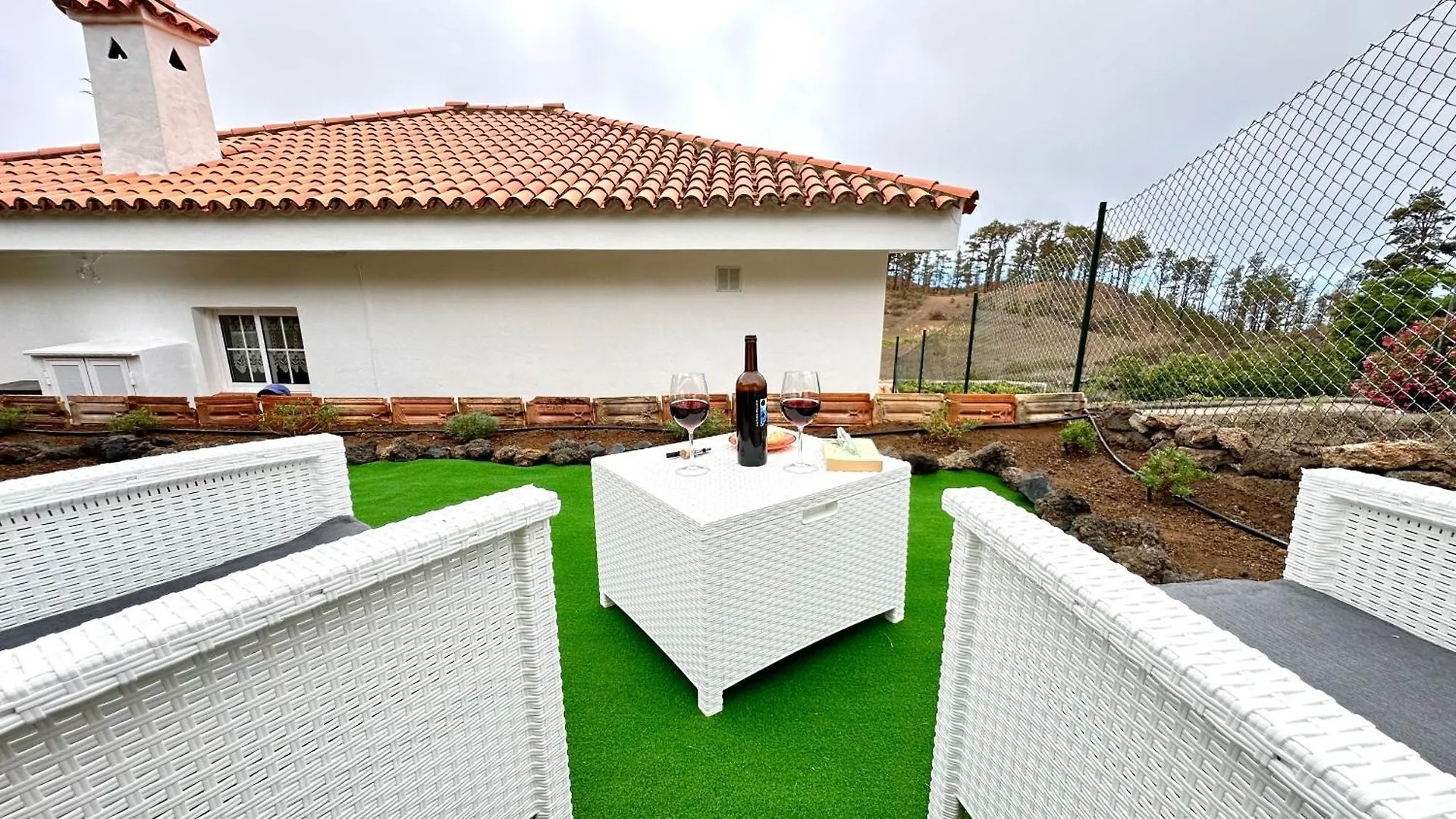 Holiday home Casa Rural Margarita, Relax, Vistas, Jardin Las Indias