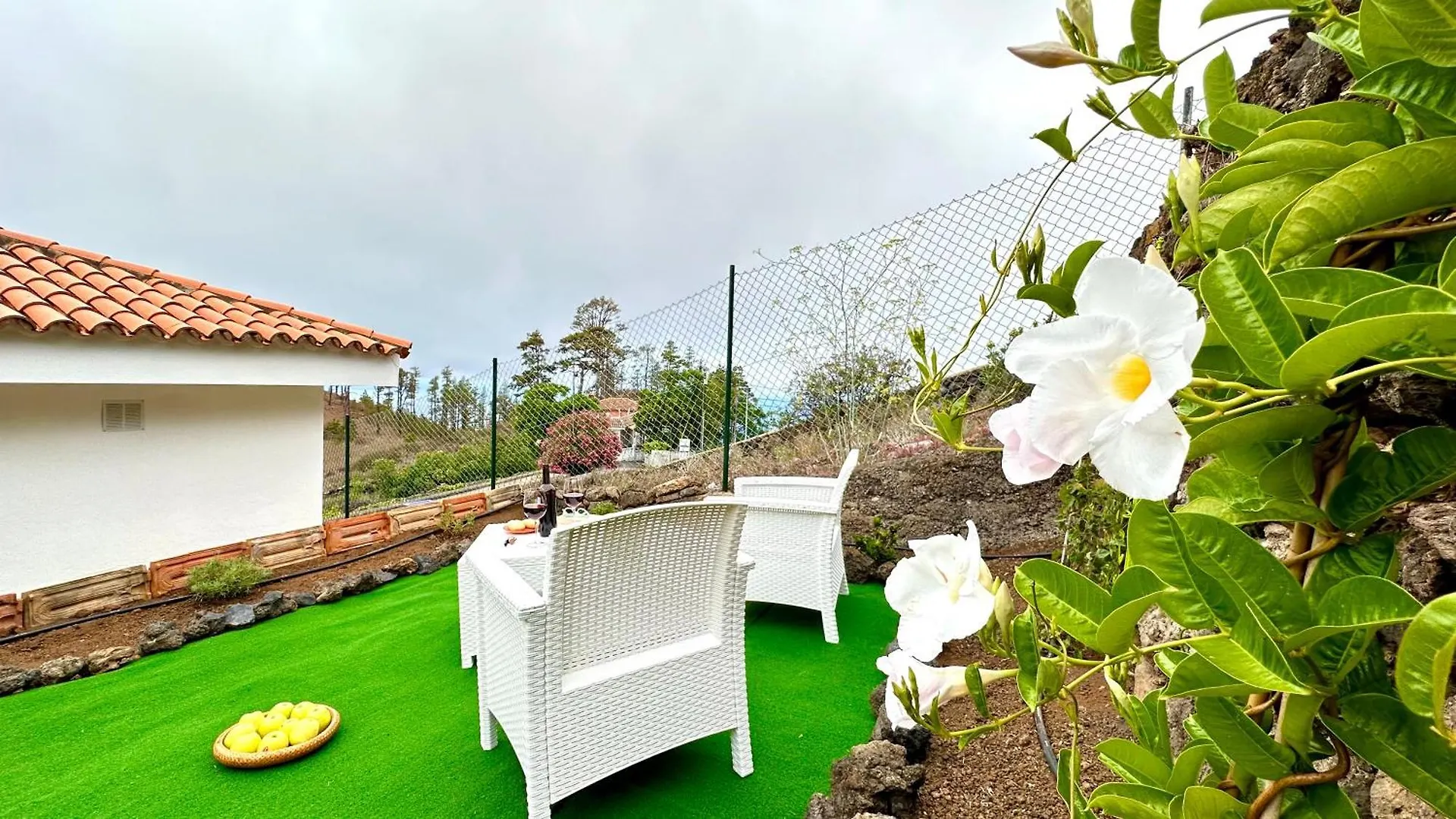 Casa Rural Margarita, Relax, Vistas, Jardin Las Indias Holiday home