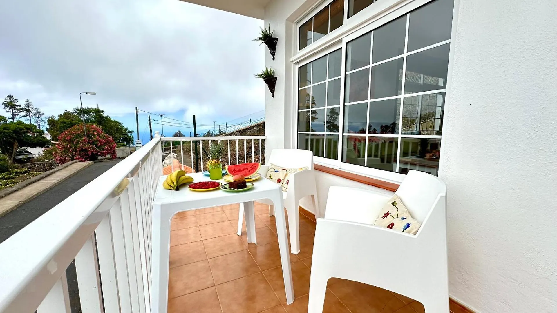 Holiday home Casa Rural Margarita, Relax, Vistas, Jardin Las Indias Spain