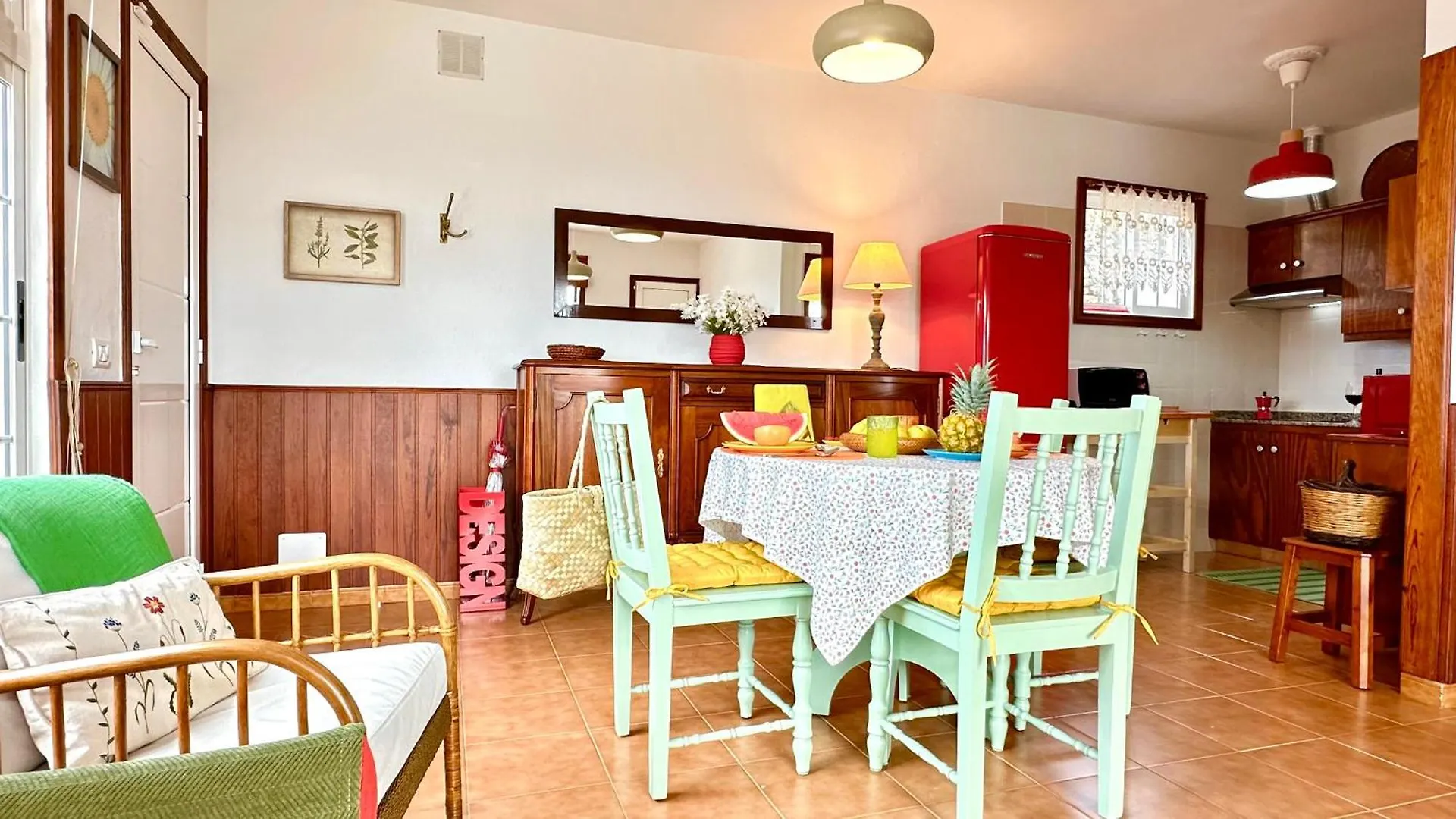 Casa Rural Margarita, Relax, Vistas, Jardin Las Indias Holiday home