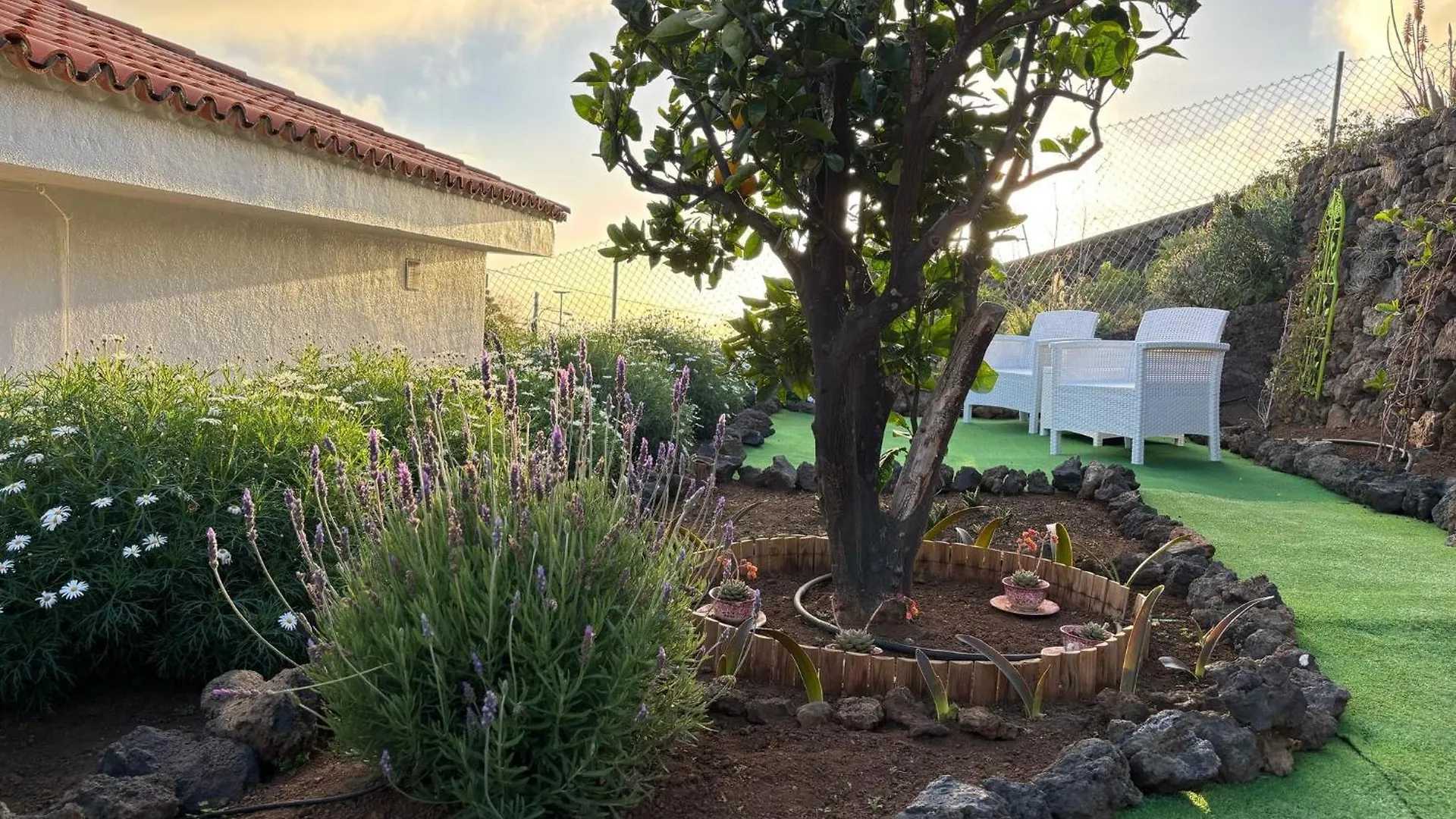 Casa Rural Margarita, Relax, Vistas, Jardin Las Indias 0*,  Spain